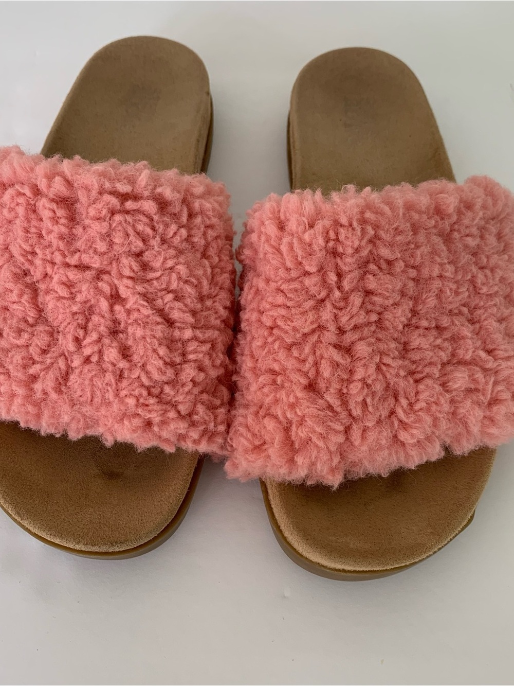 Stars Above Pink Faux Fur Slide Slippers Women's Size 6 Comfort